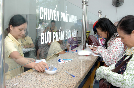 Chuyển phát hồ sơ và lệ phí xét tuyển ĐH, CĐ qua bưu điện ảnh 1